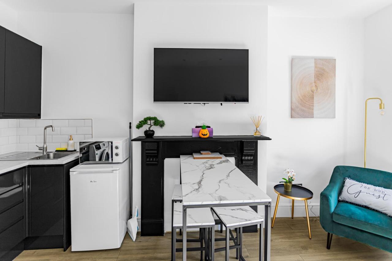 Modern 3 And 2 Bedroom Apartment In Maida Vale Лондон Екстер'єр фото